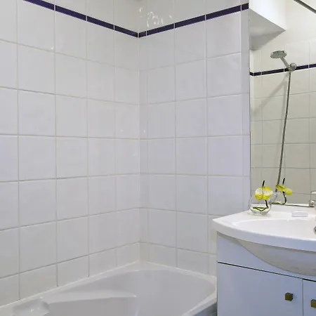 Sejours & Affaires Ferrand Park Republique Aparthotel 2*